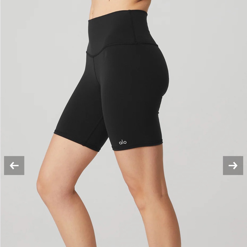 ALO Yoga 7” High-Waist Biker Shorts